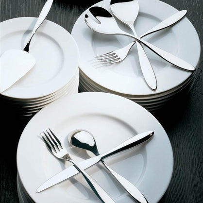 Make an Impression with Elegant Cutlery and Glassware