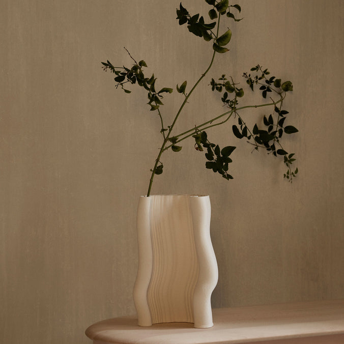 ferm LIVING Moire Vase H30cm, Off-White